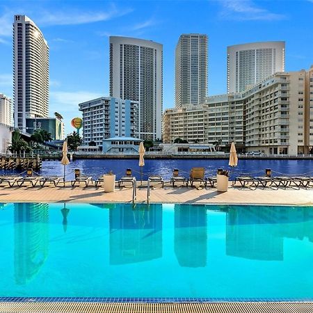 Mvr Apartments At Beachwalk Resort ハランデール・ビーチ エクステリア 写真