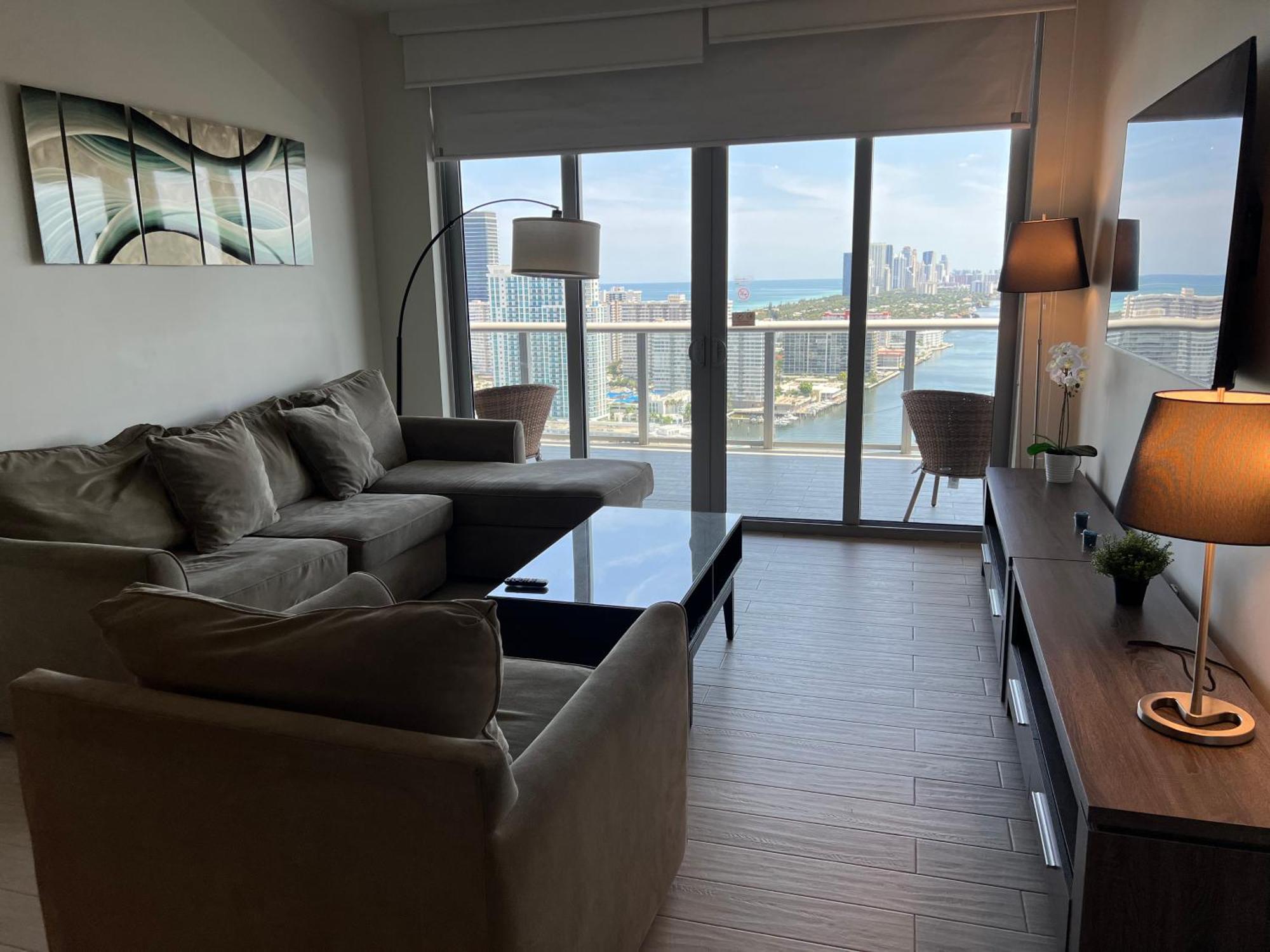 Mvr Apartments At Beachwalk Resort ハランデール・ビーチ エクステリア 写真