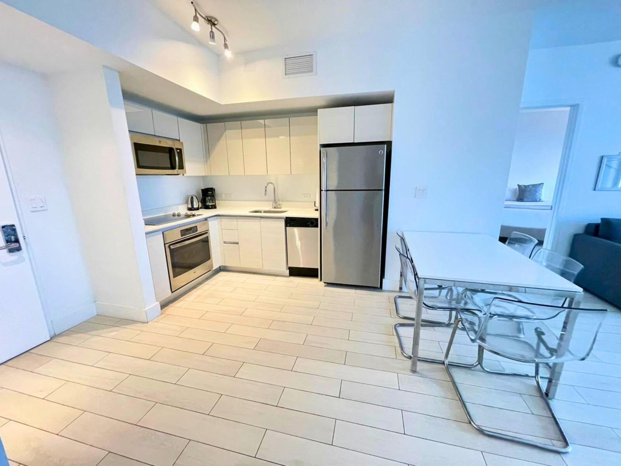 Mvr Apartments At Beachwalk Resort ハランデール・ビーチ エクステリア 写真