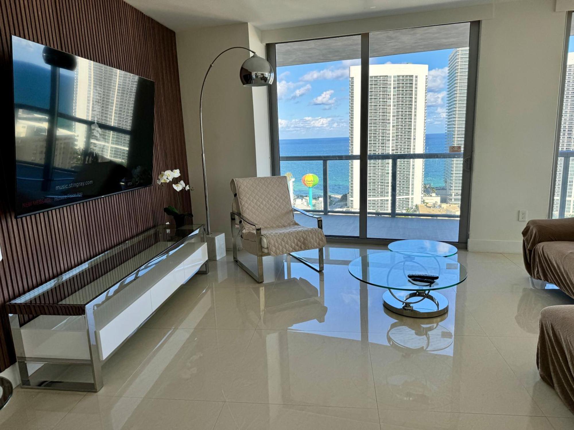 Mvr Apartments At Beachwalk Resort ハランデール・ビーチ エクステリア 写真