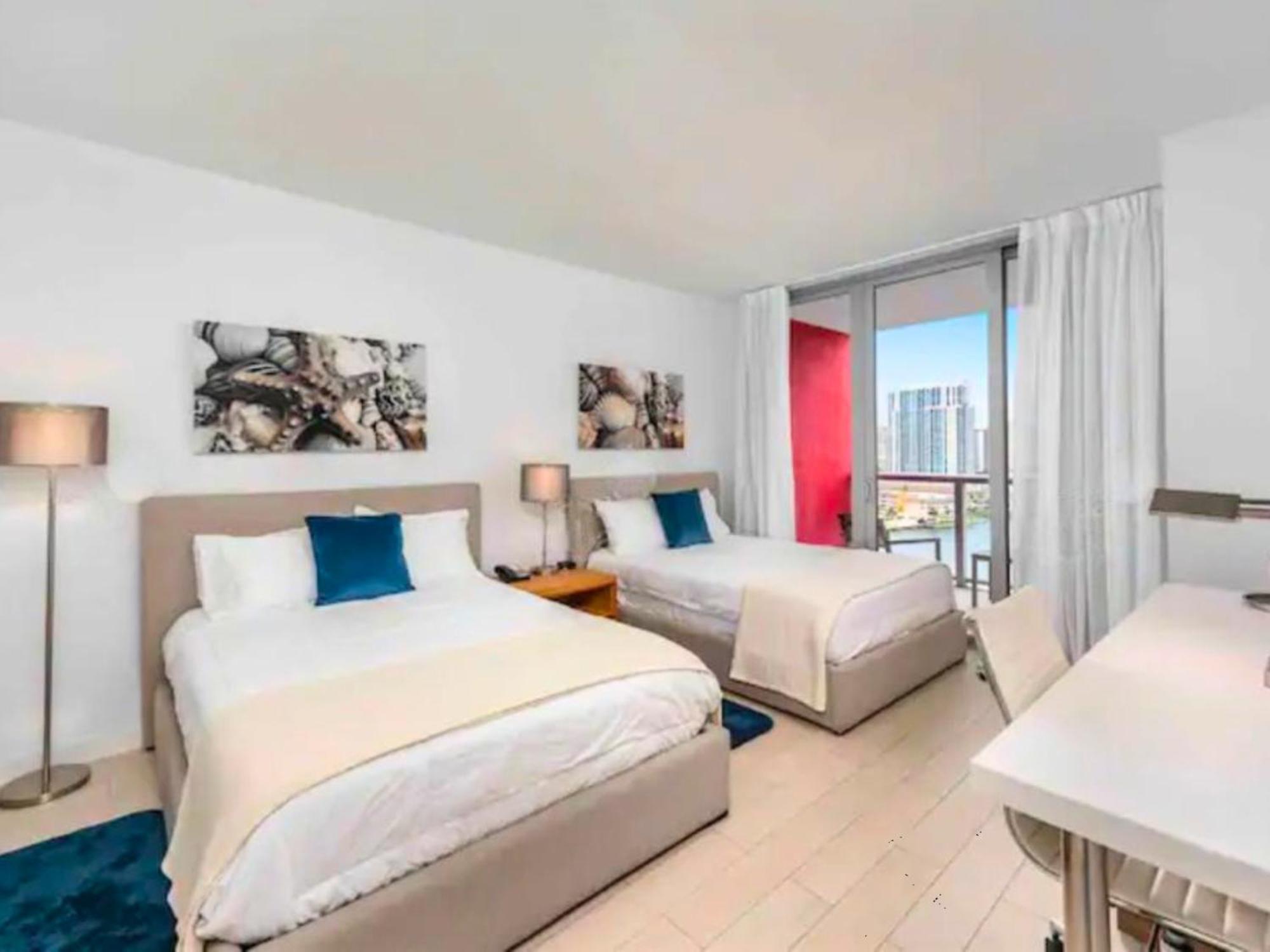 Mvr Apartments At Beachwalk Resort ハランデール・ビーチ エクステリア 写真