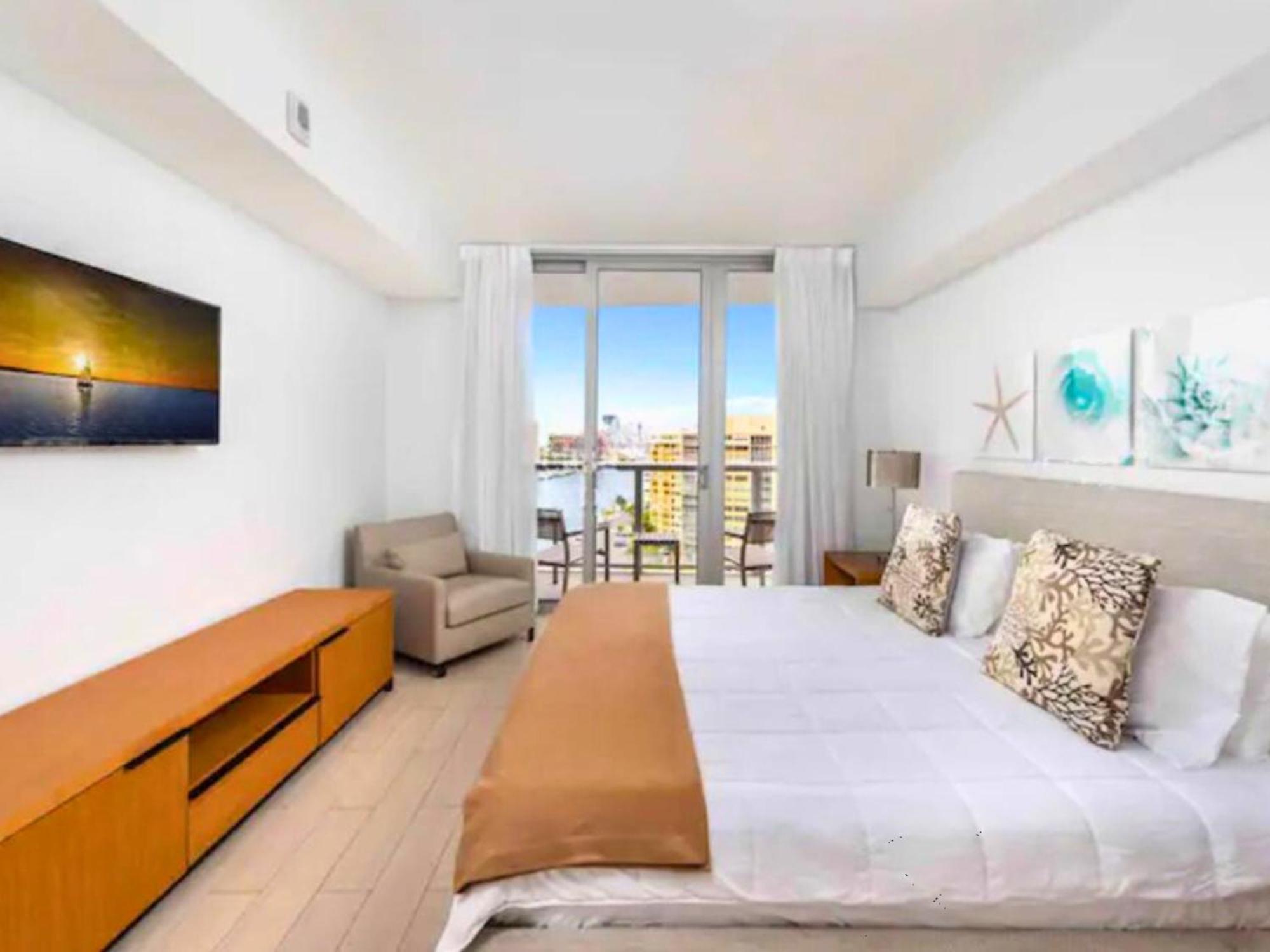 Mvr Apartments At Beachwalk Resort ハランデール・ビーチ エクステリア 写真